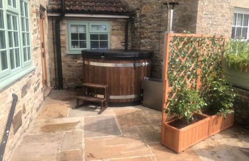 Spennithorne House | 2 Bed in Leyburn G0136