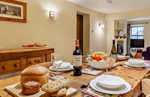 Airton House | 2 Bed in Malham 94261