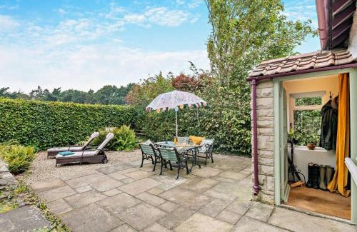 Richmond House | 2 Bed in Richmond 74305