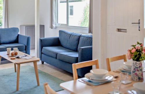 Saltash House | 2 Bed in Saltash 95644