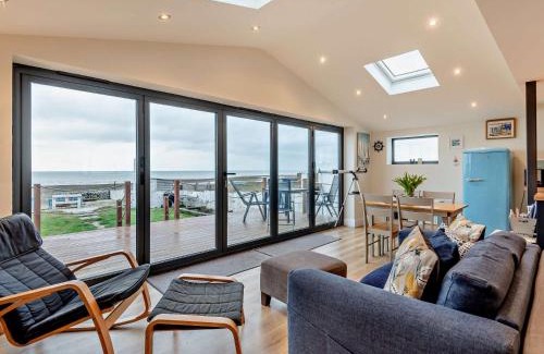 Whitstable House | 2 Bed in Seasalter WCC05