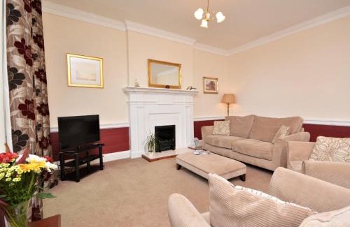 Saint Austell Bay House | 2 Bed in St Austell TVISS