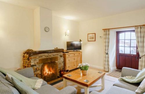 Penrith House | 2 Bed in Ullswater SZ339