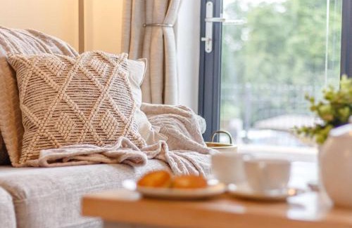 Kemeys Commander Apartment | 2 Bed in Usk 87949
