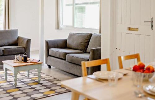 Saltash House | 2 Bed in Whitsand Bay 88309