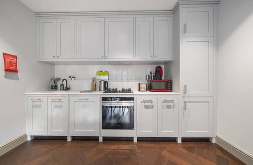 Camden Town Apartment | 2 Bed Lux Apartments near Central London FREE WIFI by City Stay Aparts London