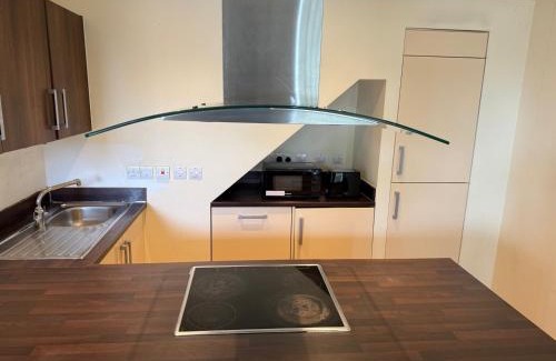 Tower Hamlets Apartment | 2 bed luxury apartment with balcony Canary Wharf London