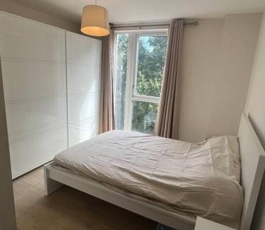 Whittington Apartment | 2 Bed luxury Flat Colindale