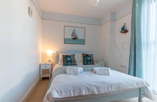 Birchington Apartment | 2 Bed Seapoint Birchington Escape By Adliv