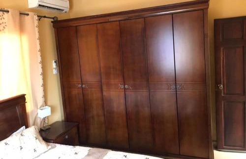 Brusubi House | 2-Bed - Sleeps 6 - Pet Friendly & Parking