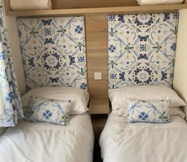 Saxmundham Other | 2 Bed Static Caravan sleeps 6 Saxmunham