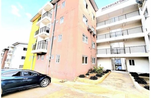 Kwabenyan Apartment | 2 Bedrm HillView Home with Swimming Pool @Kwabenya