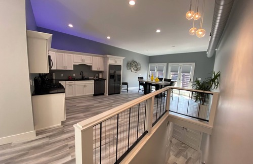Geneva Condo | 2 Bedroom, 2 Bath, City View Flatt - Short Walk to Many Local Restaurants, Pubs, & Seneca Lake