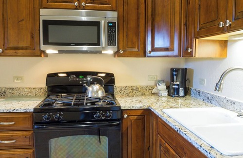 Truckee Apartment | 2 Bedroom 2 Bathroom Ski Trails Condo by RedAwning