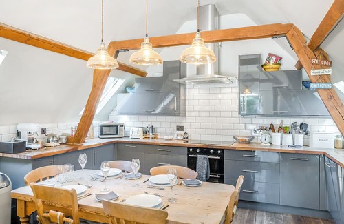 Blandford Forum Cottage | 2 bedroom accommodation in Milton Abbas, near Blandford Forum