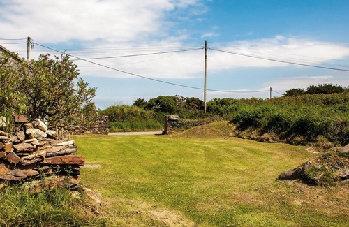 Llanrhian Cottage | 2 bedroom accommodation in Near Porthgain