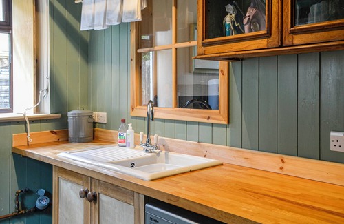 Kirkcudbright Cottage | 2 bedroom accommodation in Borgue, near Kirkcudbright