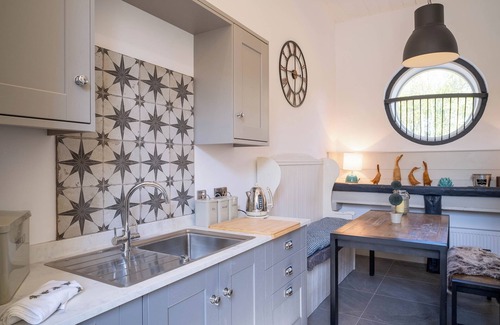 Market Rasen Cottage | 2 bedroom accommodation in Market Stainton, near Market Rasen