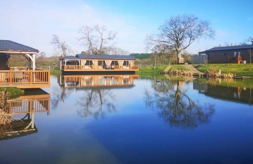 Caistor Cabin | 2 bedroom accommodation in Caistor, Market Rasen