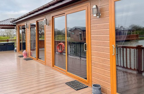 Caistor Cabin | 2 bedroom accommodation in Caistor, Market Rasen