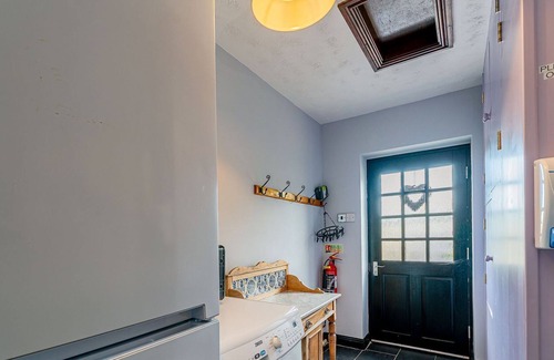 Eglwys-fach Cottage | 2 bedroom accommodation in Furnace, near Machynlleth