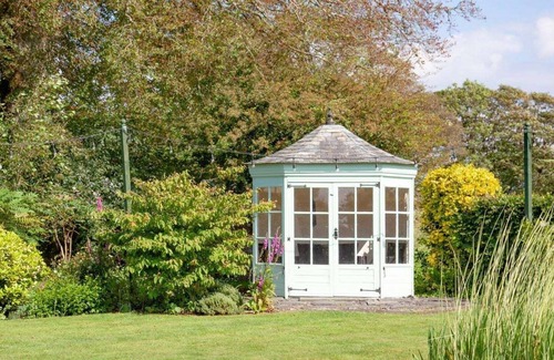 Holsworthy Cottage | 2 bedroom accommodation in Bridgerule, near Bude