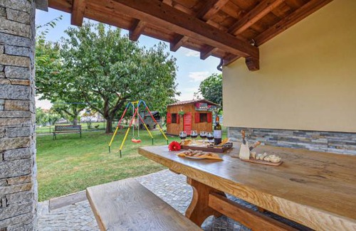 Gozzano House | 2 bedroom accommodation in Gozzano