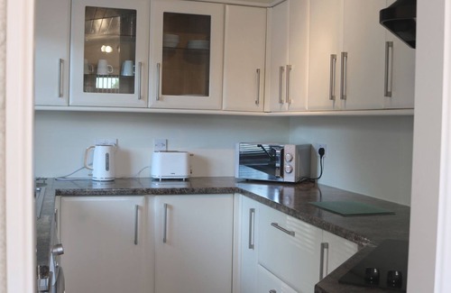 Sproatley Cabin | 2 bedroom accommodation in Sproatley