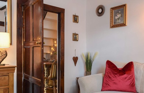 Alcester Cottage | 2 bedroom accommodation in Alcester