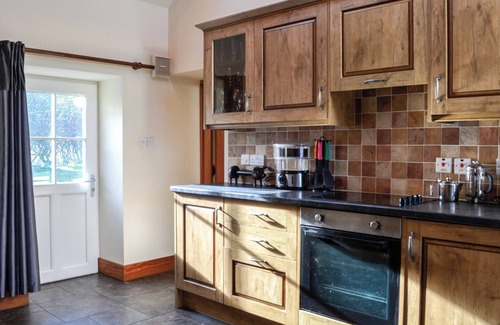 Brampton Cottage | 2 bedroom accommodation in Halton Lea Gate, near Brampton