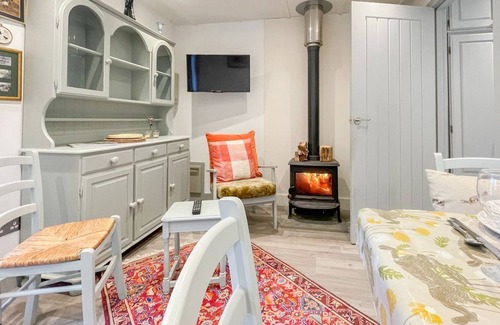 Fortrose Cottage | 2 bedroom accommodation in Fortrose