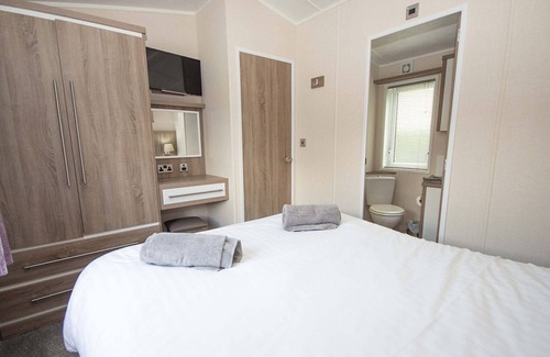 Jedburgh Cabin | 2 bedroom accommodation in Jedburgh