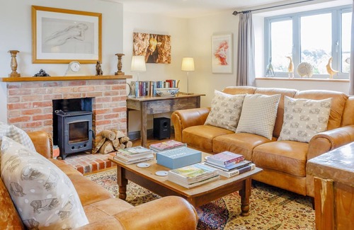 Tiverton Cottage | 2 bedroom accommodation in Bickleigh, near Tiverton