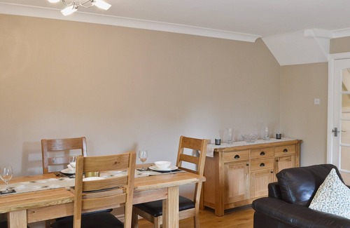 Baslow Cottage | 2 bedroom accommodation in Baslow, near Bakewell