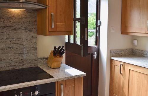 Baslow Cottage | 2 bedroom accommodation in Baslow, near Bakewell