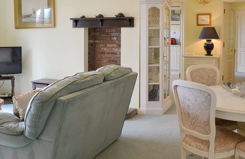 Belford Cottage | 2 bedroom accommodation in Fenham-le-Moor, near Belford