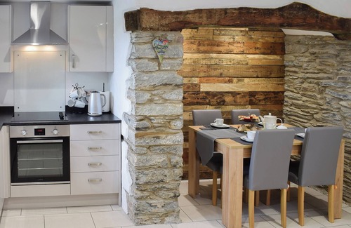 Boncath Cottage | 2 bedroom accommodation in Boncath, near Cardigan