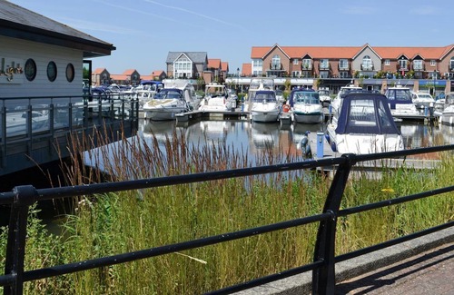 Lincoln Cottage | 2 bedroom accommodation in Burton Waters, near Lincoln