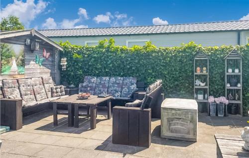 Makkum House | 2 Bedroom Amazing Home In Makkum