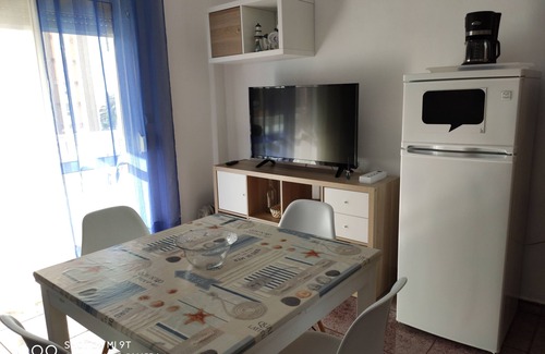 Mezquitilla Apartment | 2 Bedroom Apartment 100 meters from the WIFI beach