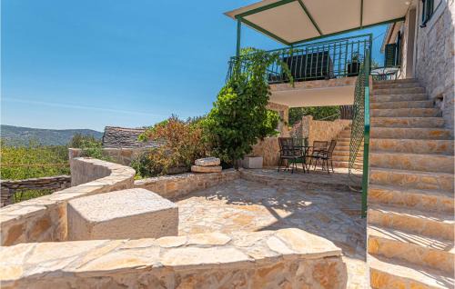 Rogoznica House | 2 Bedroom Beautiful Home In Milinkovica