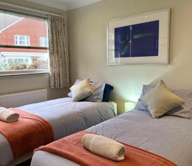 Littlehampton Apartment | 2 Bedroom Ground Floor Flat East Preston 2 Min Walk To Beach