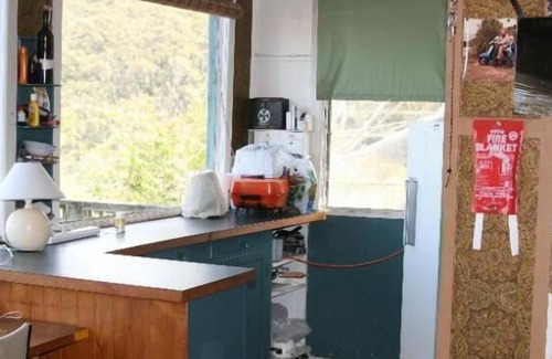 Separation Creek House | 2 Bedroom House Separation Creek