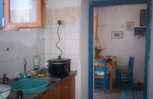 Ayios Stefanos House | 2-bedroom house in mountain village overlooking coastal resort of Makrigialos