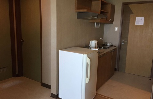Canlubang Apartment | 2-Bedroom Lake View Premiere Suite 6Pax