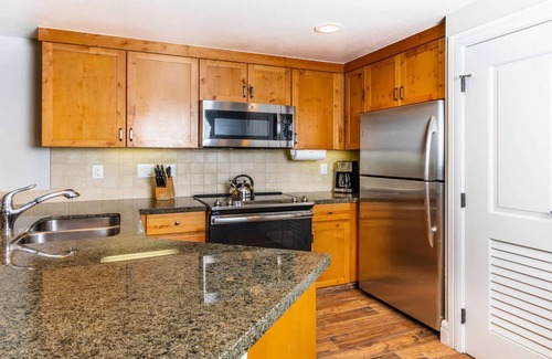Avon Resort | 2 Bedroom Lock-off - Sheraton Mountain Vista - Full Resort Access