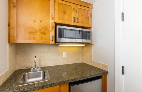 Avon Resort | 2 Bedroom Lock-off - Sheraton Mountain Vista - Full Resort Access