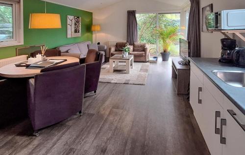 Vorden Other | 2 Bedroom Lovely StaCaravan In Vorden