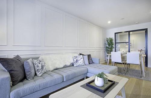 Braddon Apartment | 2 Bedroom Luxury & style in the heart of Braddon