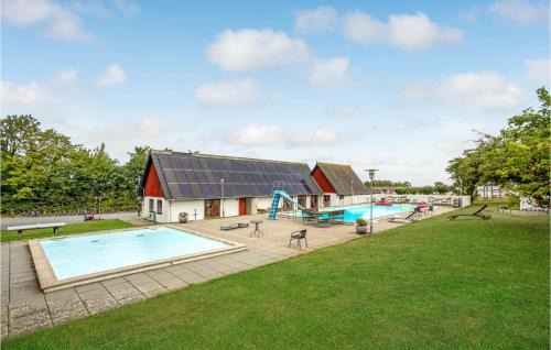 Allinge Apartment | 2 Bedroom Nice Apartment In Allinge
